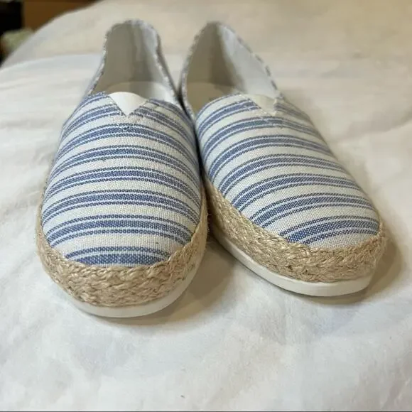 Esprit NWOB Ella Blue Stripe Espadrille size 6 - Picture 3 of 9